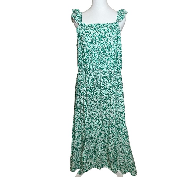 Luxology Green White Floral Dress XL Spring Easter St. Patrick’s Day Vacation - Picture 1 of 11